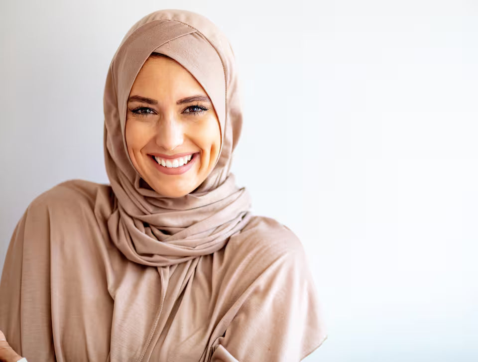 Comment protéger ses cheveux quand on porte le voile