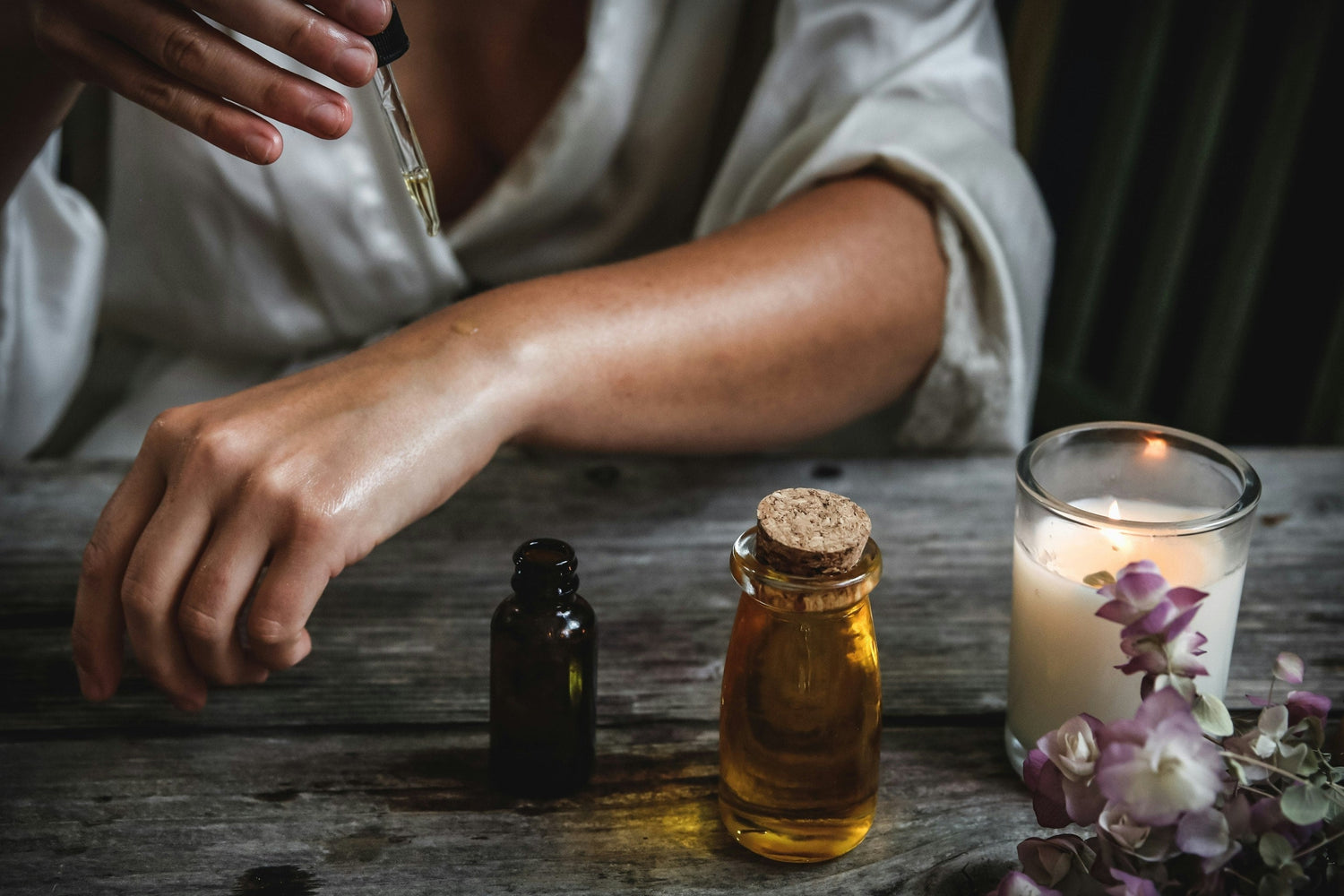 Huile de cameline bienfaits et usages en cosmétique